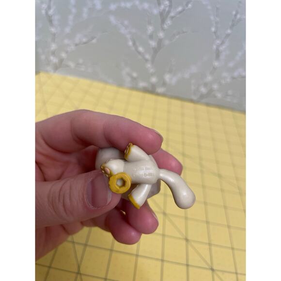 Hasbro LPS Littlest Pet Shop Scotty Dog & Cream Colored Cat Figure Lot Of 2 - Picture 7 of 8